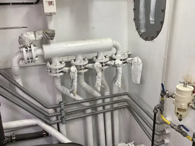 Astilleros Calbuco · Manifold de distribución de agua potable